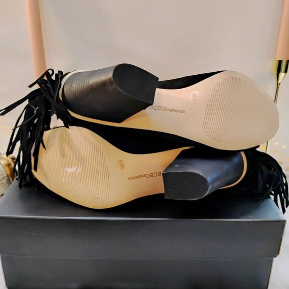 BCBGENERATION BG-CINDER BLACK BRAIDED ANKLE BOOTS - Women's Size 10M - Picture 8 of 8